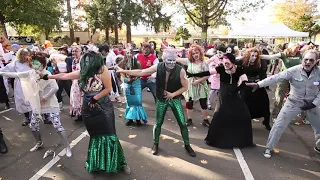 2019 Thrill the World Eugene flash mob performance at Amazon Park