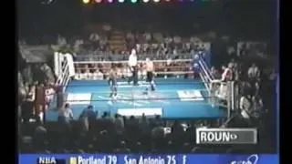 Kostya Tszyu vs Calvin Grove