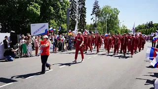 Зауральцы- участники парада-шествия в Москве