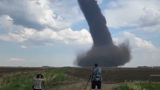 Amazing Tornado! Stettler AB - May 31, 2023