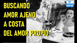 BUSCANDO LA LUZ DEL AMOR A CIEGAS: GLORIA VANDERBILT Y SU DRÁMATICA VIDA.