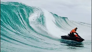 Seadoo spark  and Spark Trixx, surf and wave jumping