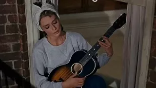 Moon  River - Breakfast at Tiffanys - Audrey Hepburn