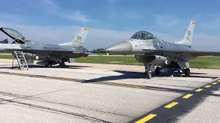 F16-Viper Demo Team lands in London