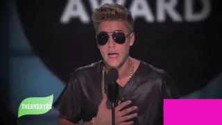Justin Bieber BOOED 2013 Billboard Awards
