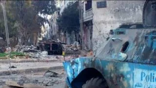 Tanks and soldiers on the streets of Homs