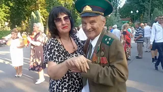 Ой рябинушка- рябина, раскудрявый мой цветок!!!💃🌹Танцы в парке Горького!!!💃🌹Харьков 2021