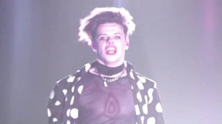 YUNGBLUD - original me (Radio 1 Teen Awards 2019) FLASHING IMAGES