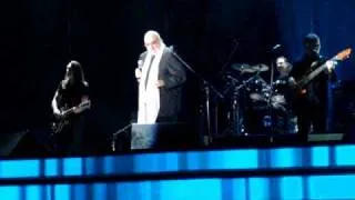 Demis Roussos - Mammy Blue (Moscow, 07-03-2009)