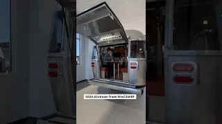 SUPER Quick Tour of a Luxury Airstream RV