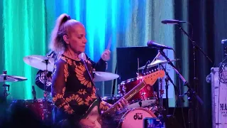 The Go-Go's "Vacation" live  - Mar 27 2022 Temecula CA