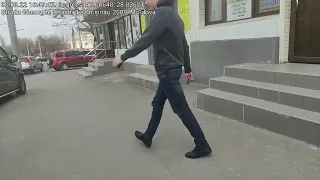 Борзый вышел ко мне пообщаться СтопХам Кишинев Молдова  Автохамы на тротуаре нарушают ПДД