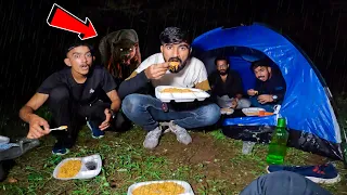 Night Camping in Dangerous Forest | खतरनाक बारिस में जंगल में फस गए 😱