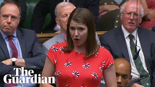 Jo Swinson asks Theresa May how to deal with men 'who think they could do a better job'