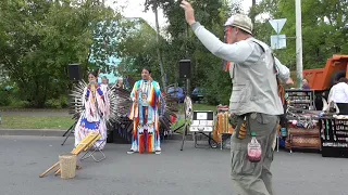 Зажигательная Хея-я-я! Индейцы из Эквадора на Дне города Колпино.