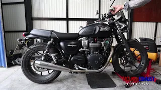 Triumph Street twin Vance and hines US spec (DECAT) sound