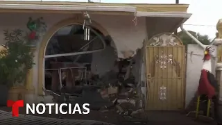 Auto se estrella contra una casa en Las Vegas, Nevada, y se da a la fuga | Noticias Telemundo