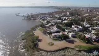 Video aéreo de Colonia del Sacramento, Uruguay Desde Lo Alto