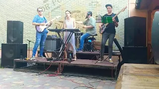 Moves like Jagger (cover Banda Band)