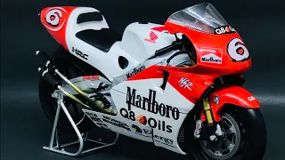 1:12 Honda Nsr 500cc Max Biaggi 1998 (Minichamps)