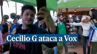El rapero Cecilio G y su novia atacan una caseta de Vox en Lloret del Mar: ¡Dais asco!