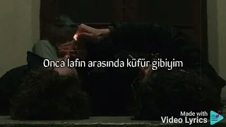 Mavi Gri & Ahmet Hatipoğlu - Ölümle yaşam arasında (lyrics)