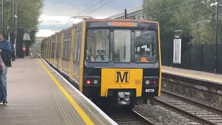 Tyne and Wear Metro - Metrocars 4071 and 4019 at Walkergate (08/09/2020)