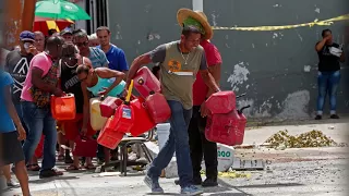 Trump Threatens To Pull Aid From Puerto Rico