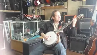 Jeff Fairbanks on his Gibson Mastertone 5 String Banjo