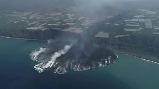 Canary Islands volcano: drone captures devastation