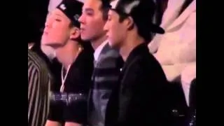 iKON BOBBY B.I WINNER MINO JAMMING TO EXO'S TELL ME WHAT IS LOVE MAMA 2