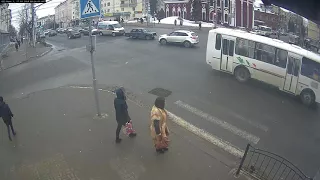Авария в центре Калуги, 27.03.2018