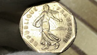 Coins 2 Francs 1982 France