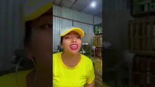 el emprendimiento de la evelin 🐔🐔🤣😂😂🤣