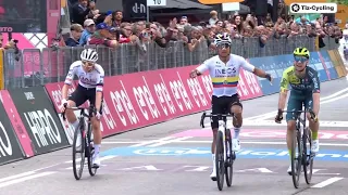 RESUMEN 1 ETAPA GIRO DE ITALIA 2024 NARVAEZ DOMINA a POGACAR NAIRO Quintana AGUANTA