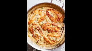 How to cook THE BEST chicken dinner (Creamy Garlic Chicken Breast)