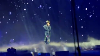 [180323] [Fancam] TaeMin (태민) Music Bank in Chile | Despacito (cover)