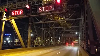 Interstate Bridge - Traffic Stop for a Quick Lift