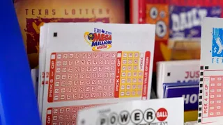 Mega Millions jackpot reaches $735 million; Powerball at $559 million