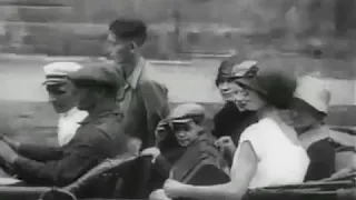 MAN WITH A MOVIE CAMERA (1929) - "Money For Nothing" by Dire Straits