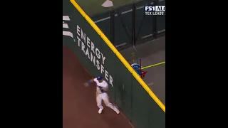 The angle on this catch! 😱