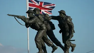 LIVE!Байден у Франції:80р. висадки в Нормандії Biden, Macron mark 80th D-Day anniversary in Normandy