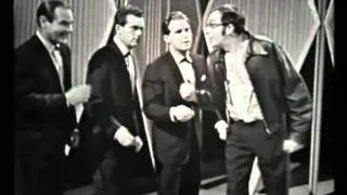 Morecombe & Wise ORIGINAL "Boom-Ooh-Yatatatah!" routine - '62