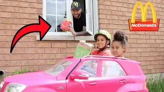 McDonald's Drive Thru Prank! Kids Pretend Play | FamousTubeKIDS