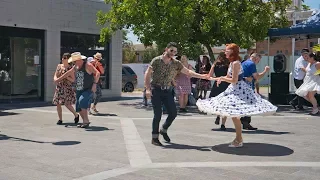 Rock and  Roll - Vintage Cars - The Entrance - 2017