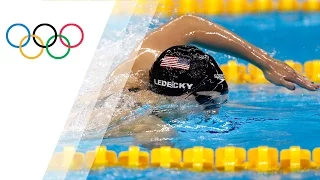 Ledecky sets 400m Freestyle world record with comfortable win