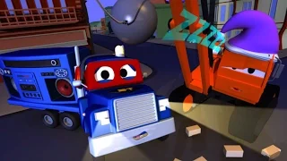 Carl the Super Truck and Sleeping Dane in Car City | Trucks Cartoon for kids