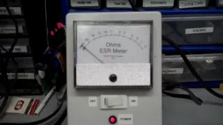 Equivalent Series Resistance (ESR) Meter - Test Capacitors