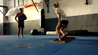 Entrenamiento funcional de Kickboxing - Técnica de pierna