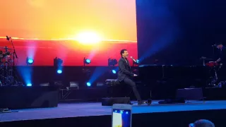 Lionel Richie at Eden project- easy 2016